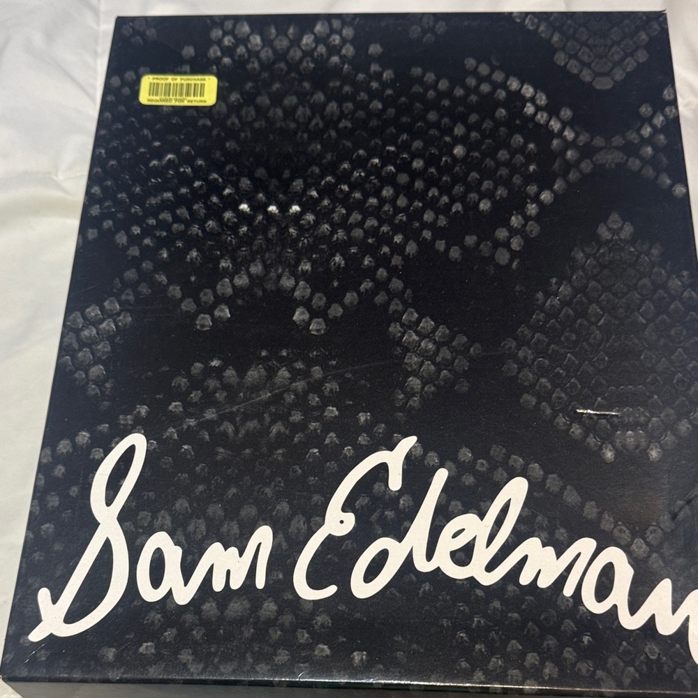 Sam Edelman Black Textured Box - Picture 3 of 4